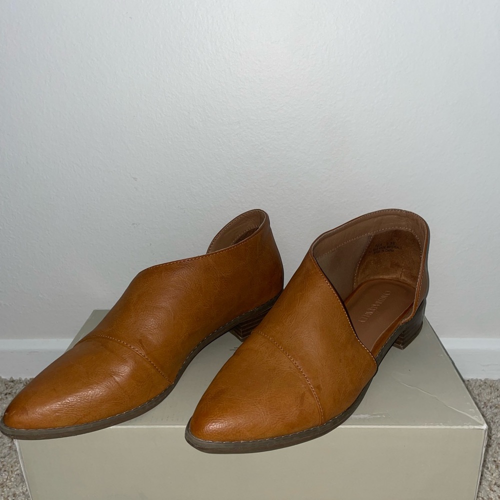 Cynthia Rowley heeled leather booties. Size 10